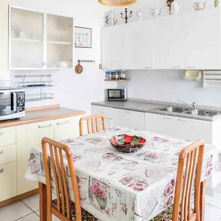Casa Nonna Ica Holiday home Tresnuraghes