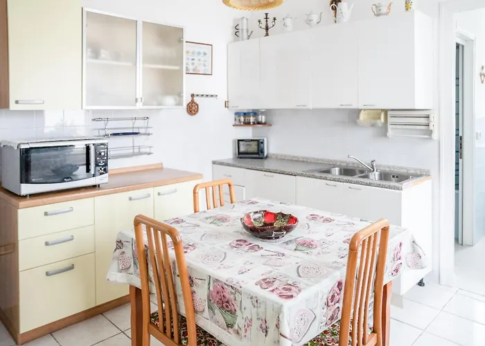 Casa Nonna Ica Hébergement de vacances Tresnuraghes